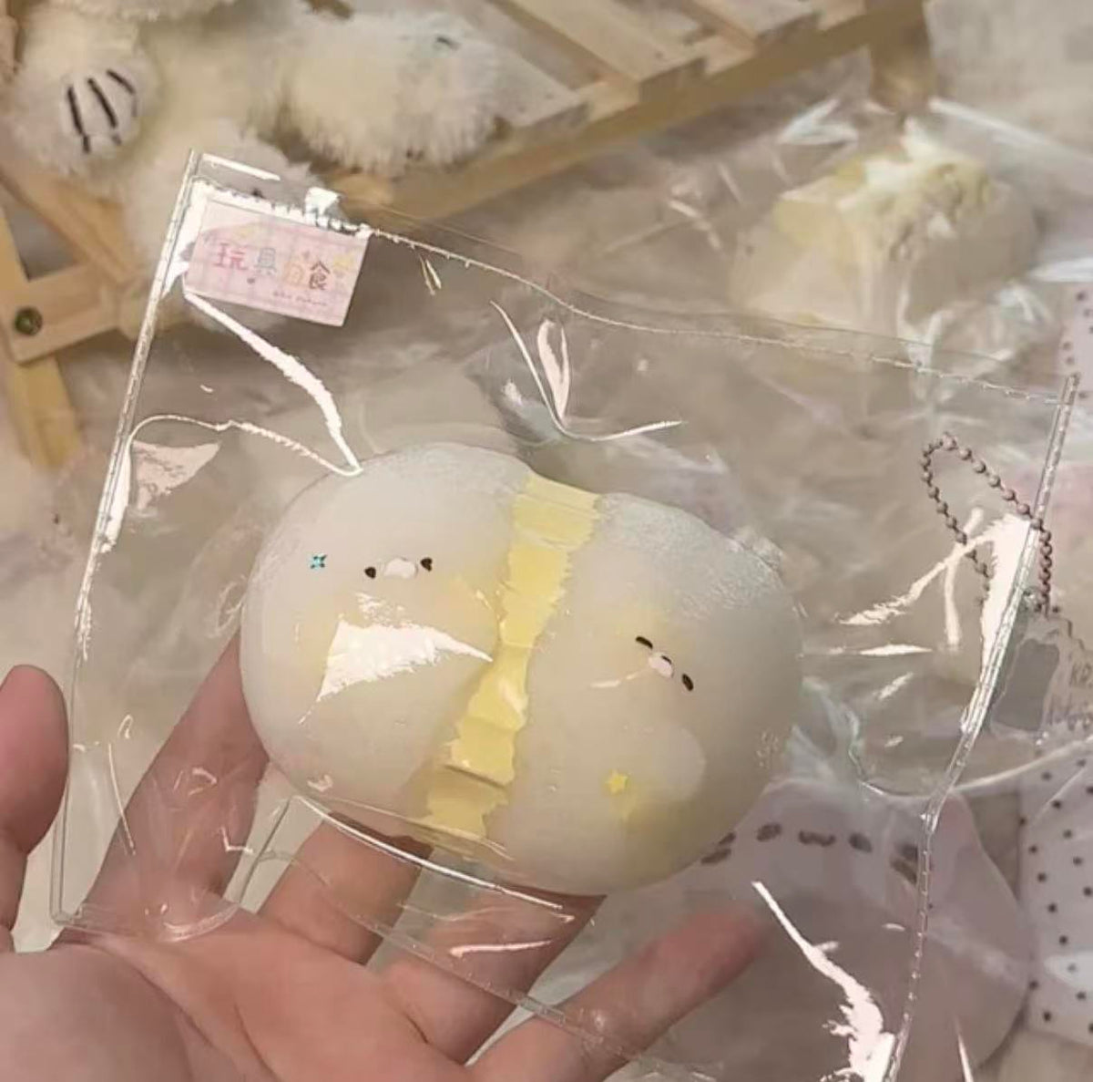 【焼肉ソースkakaco-新品予約】柔らかくもちもちしたシリコン製の押しつぶしおもちゃ（予約締切は9月13日20:35）