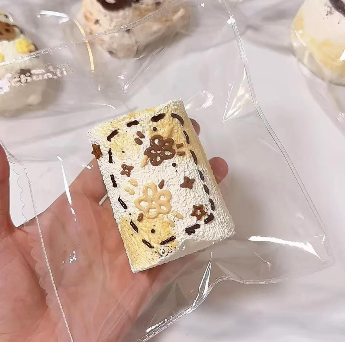 【Chun Li -新品予約】柔らかくもちもちした食品級シリコン製ストレス解消捏ねおもちゃ（予約締切は9月8日20:00）