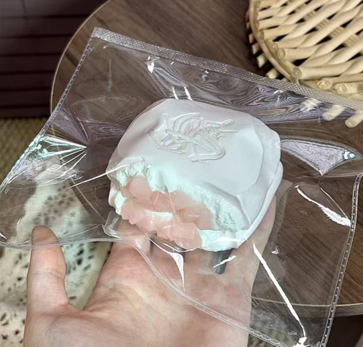 【低画素クリーム-新商品予約】柔らかくもちもちしたシリコン製のゆっくりした反発でストレス解消（予約締切は9月22日20:00）