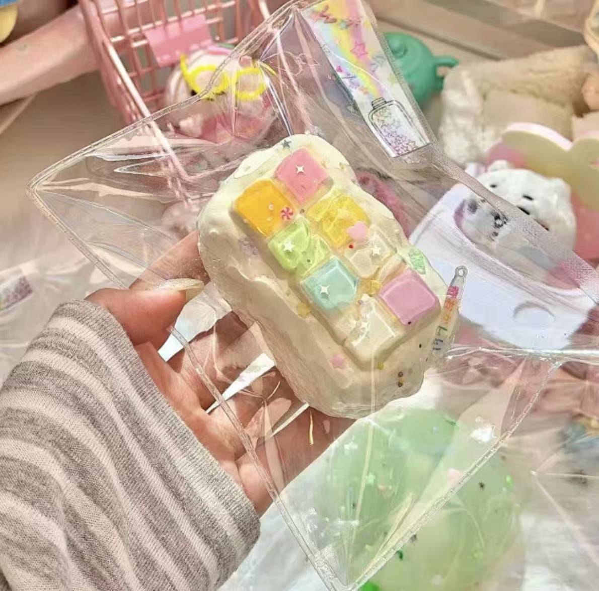 【奇奇怪怪-新品予約】柔らかくもちもちしたシリコン製、ゆっくり反発してストレス解消、捏ね（予約締切は10月3日20:30）