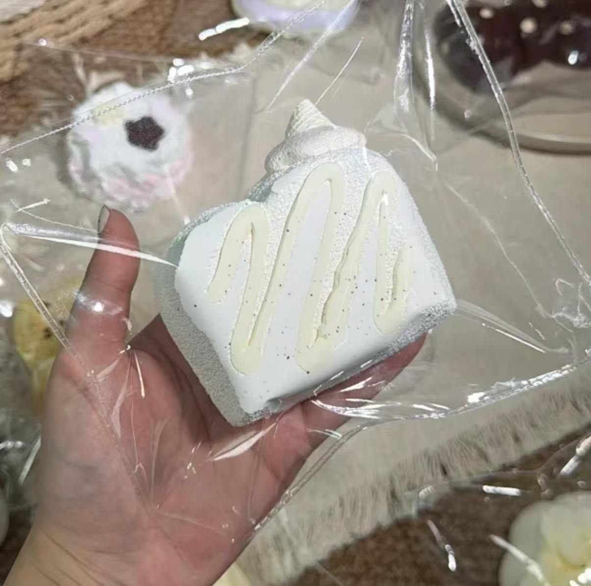 【大小姐家手作館-7月新商品】-柔らかくもちもちしたシリコン製の押しつぶし玩具、（予約商品は7月16日20:05まで）