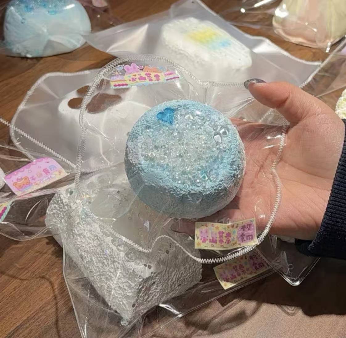 【小山菜奈-新品予約】柔らかくもちもちしたシリコン製スローリバウンド・ストレス解消玩具（予約締切は9月25日19:00）