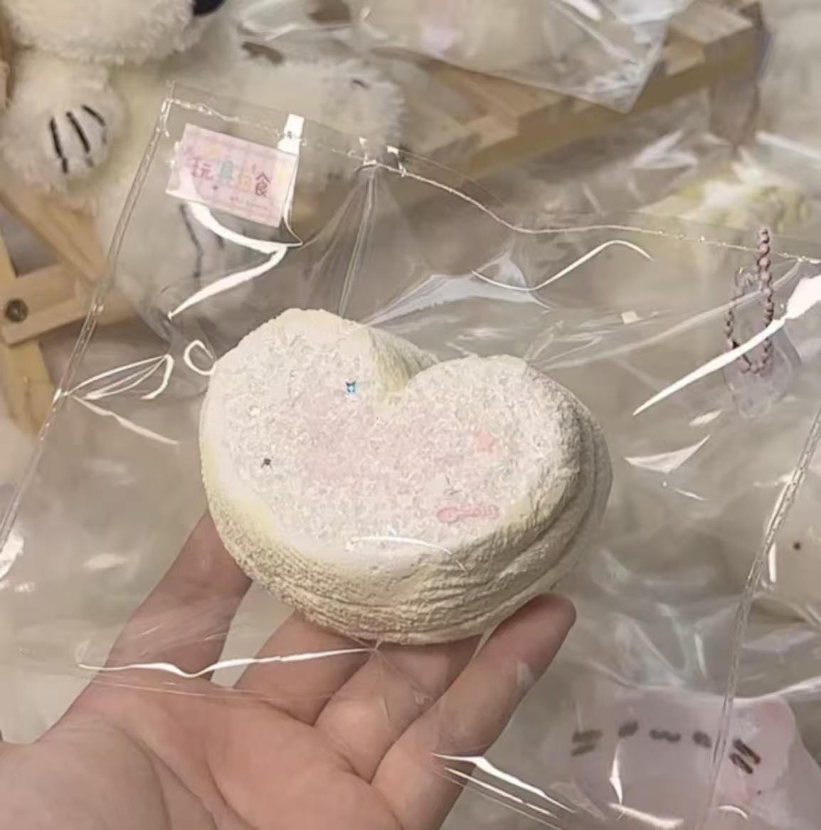 【焼肉ソースkakaco-新品予約】柔らかくもちもちしたシリコン製の押しつぶしおもちゃ（予約締切は9月13日20:35）