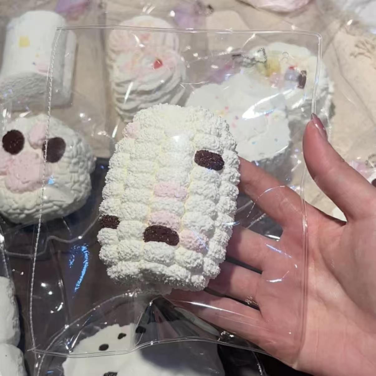 【霉了个霉-新品二開予約】柔らかくねっとりしたシリコン製の押しつぶし玩具（予約締切は8月4日19時40分）