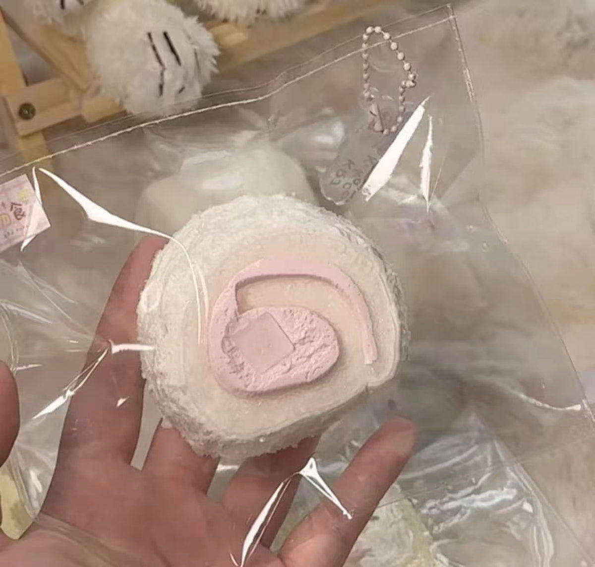 【焼肉ソースkakaco-新品予約】柔らかくもちもちしたシリコン製の押しつぶしおもちゃ（予約締切は9月13日20:35）